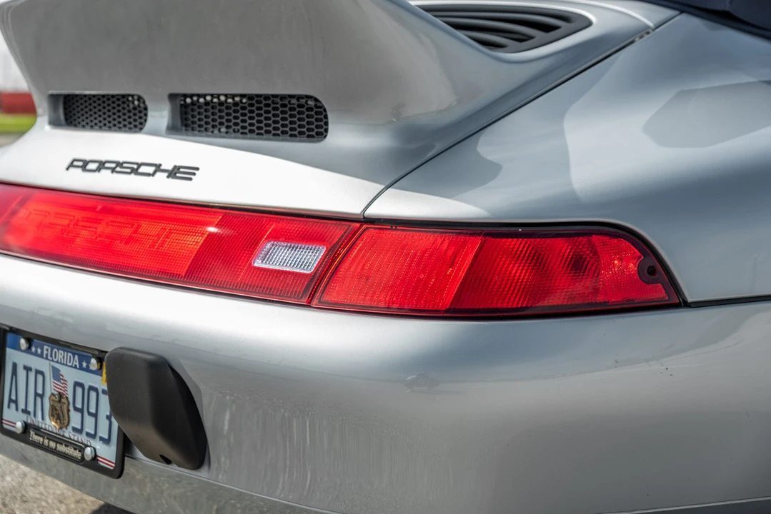 1996 Porsche 993 Carrera - Image 22 of 31