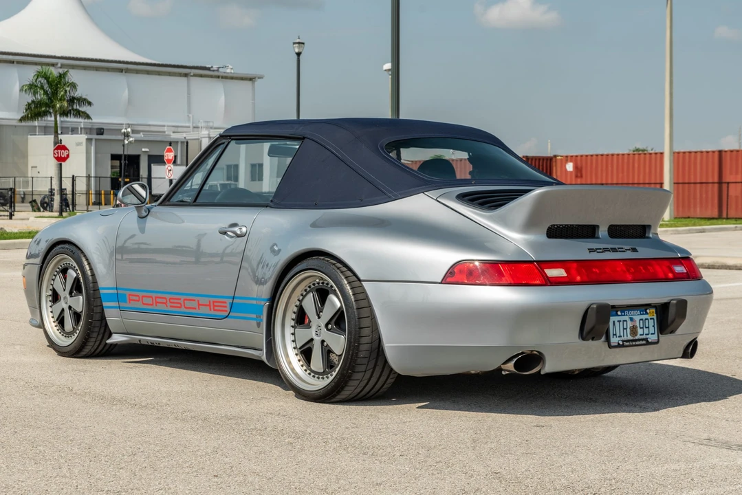 1996 Porsche 993 Carrera - Image 8 of 31