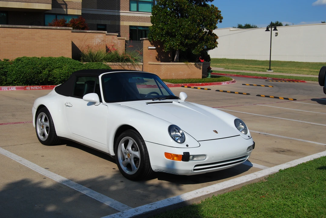 1996 Porsche 993 Carrera - Image 15 of 31