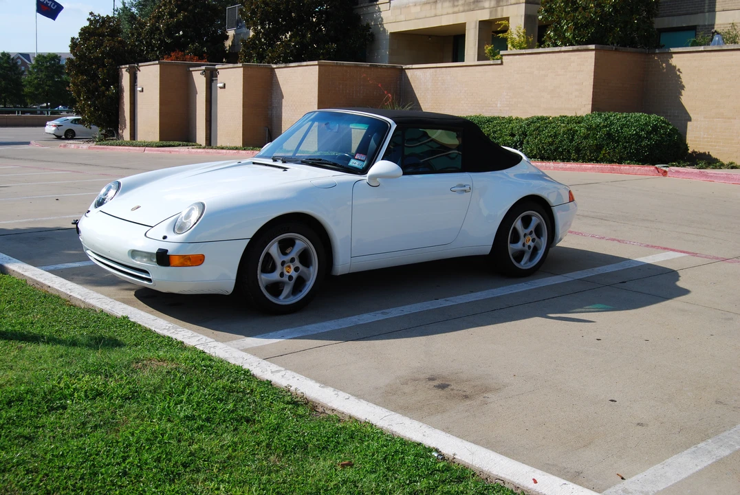 1996 Porsche 993 Carrera - Image 12 of 31