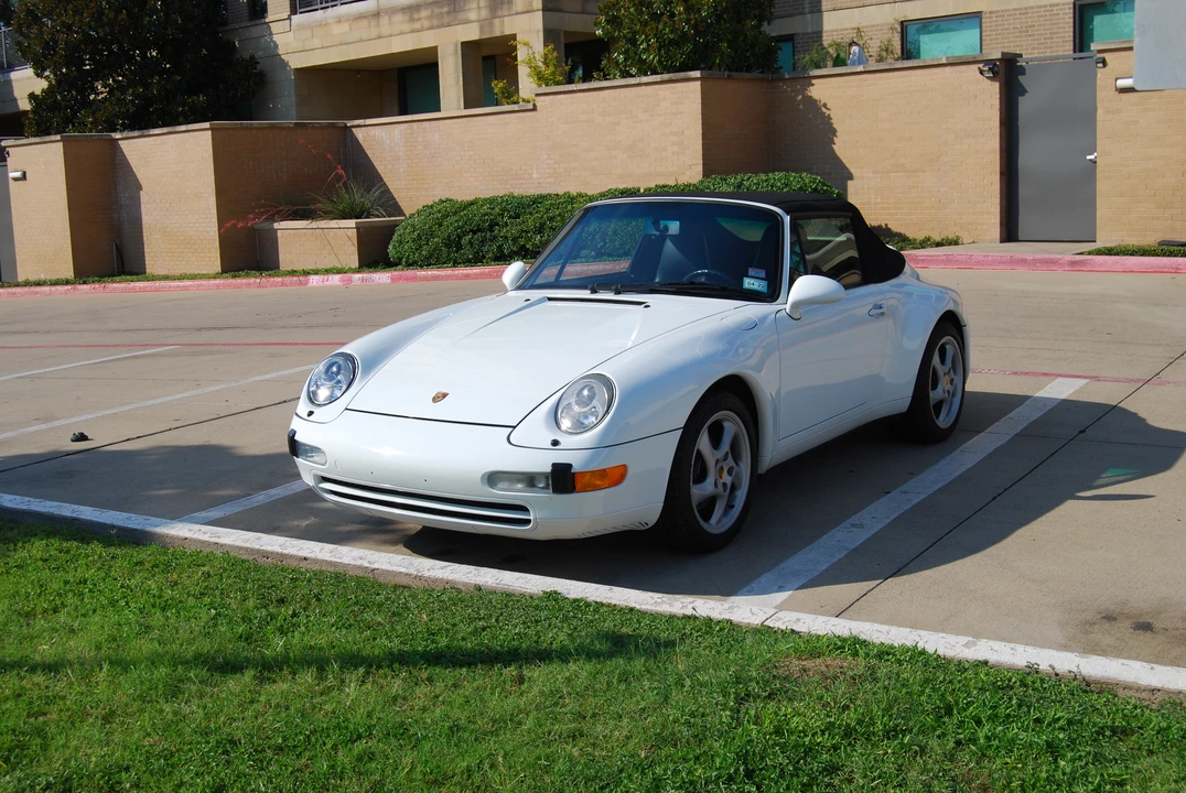 1996 Porsche 993 Carrera - Image 13 of 31