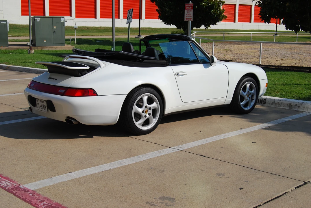 1996 Porsche 993 Carrera - Image 6 of 31