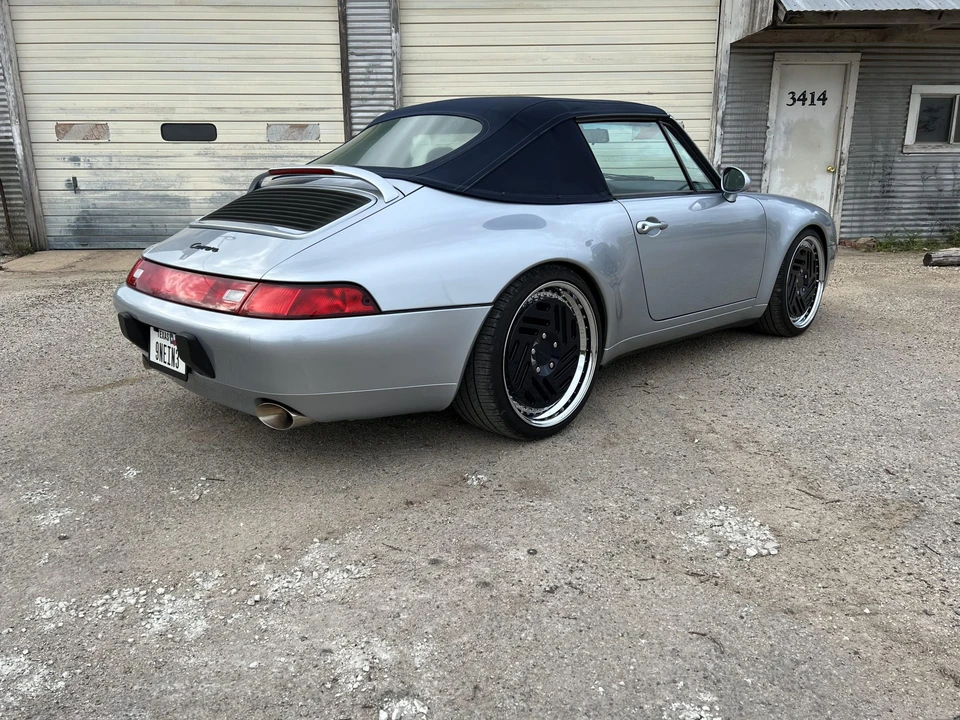 1996 Porsche 993 Carrera - Image 8 of 31
