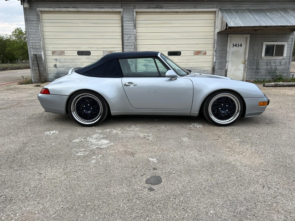 1996 Porsche 993 Carrera - Image 10 of 31