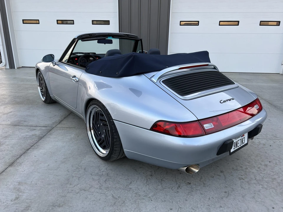 1996 Porsche 993 Carrera - Image 24 of 31