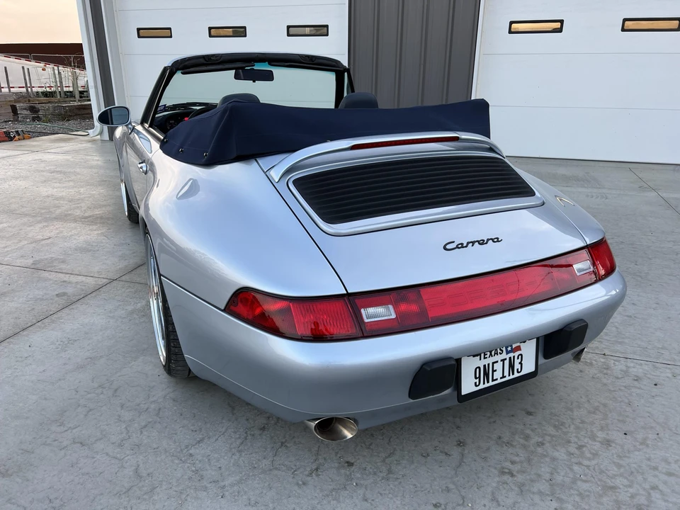 1996 Porsche 993 Carrera - Image 25 of 31