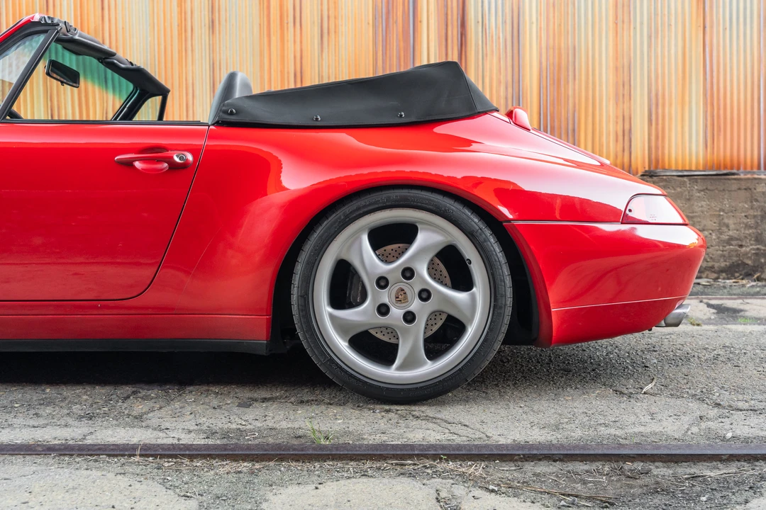 1996 Porsche 993 Carrera - Image 29 of 31