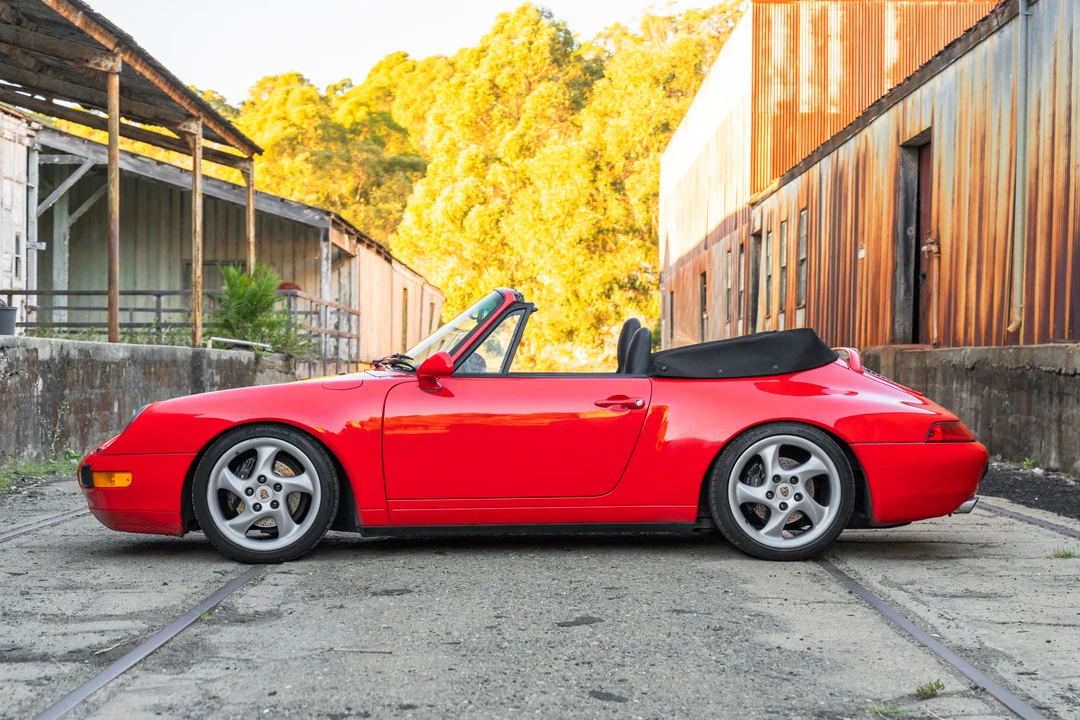 1996 Porsche 993 Carrera - Image 16 of 31