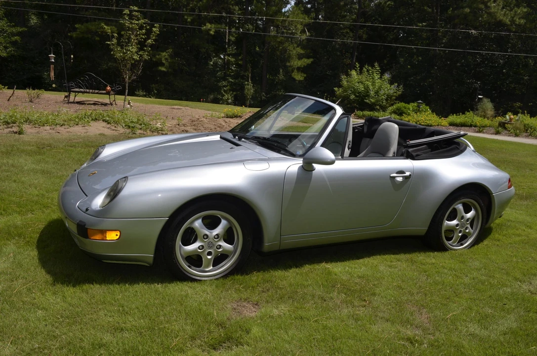 1996 Porsche 993 Carrera - Image 2 of 31