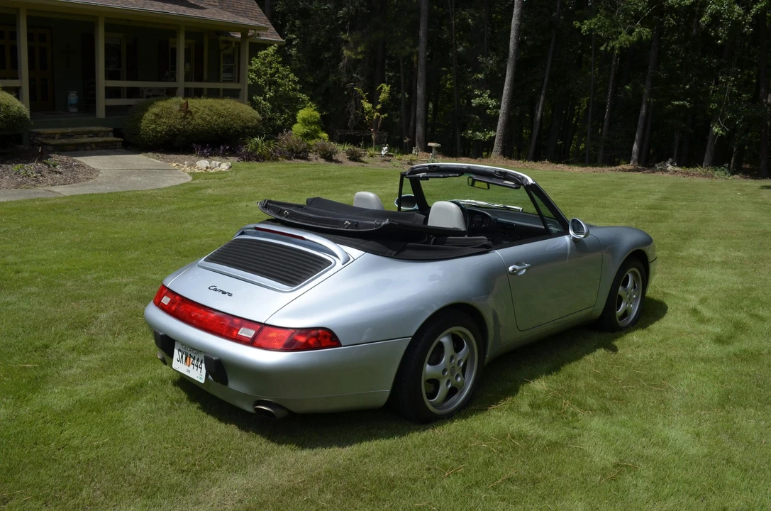 1996 Porsche 993 Carrera - Image 8 of 31