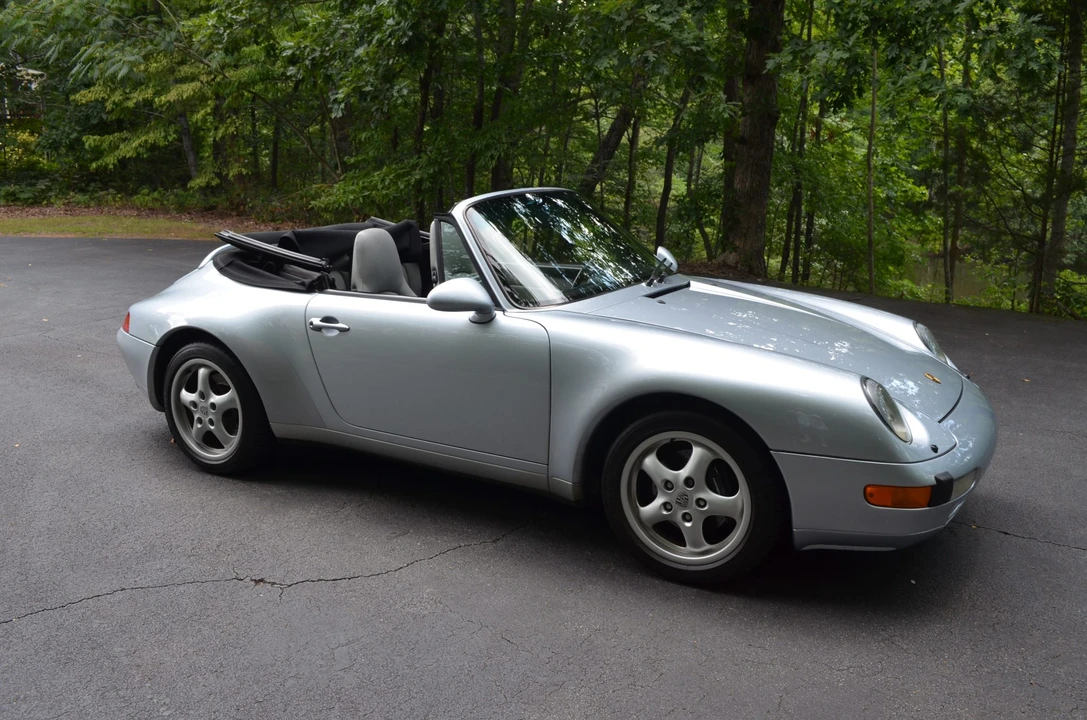 1996 Porsche 993 Carrera - Image 13 of 31
