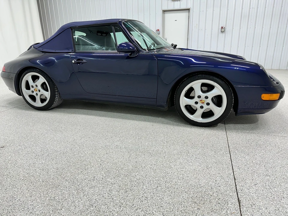1996 Porsche 993 Carrera - Image 12 of 31