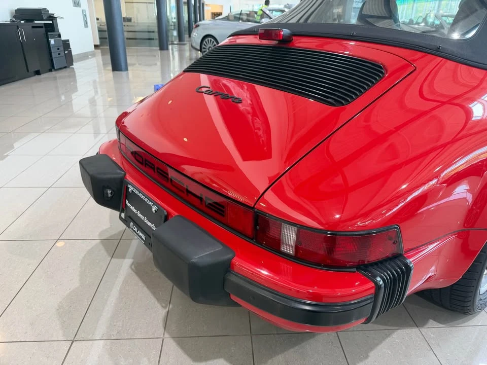 1996 Porsche 993 Carrera - Image 11 of 18