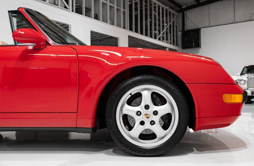 1996 Porsche 993 Carrera - Image 18 of 31