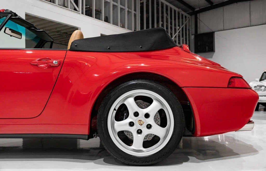1996 Porsche 993 Carrera - Image 13 of 31