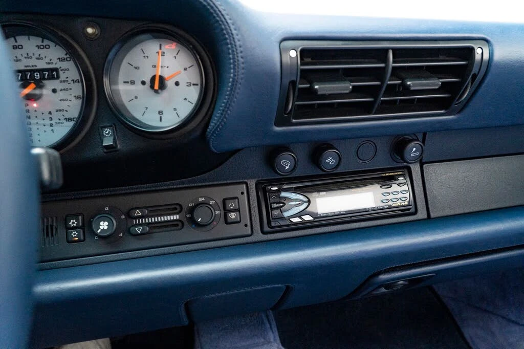 1996 Porsche 993 Carrera - Image 25 of 31