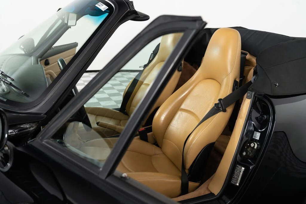 1996 Porsche 993 Carrera - Image 4 of 31