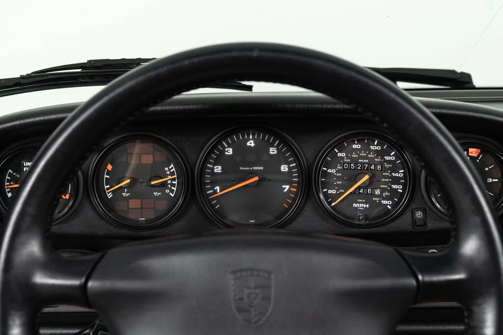 1996 Porsche 993 Carrera - Image 5 of 31