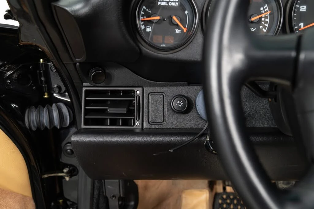 1996 Porsche 993 Carrera - Image 31 of 31