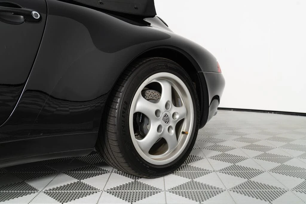 1996 Porsche 993 Carrera - Image 18 of 31