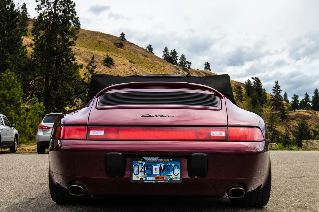 1996 Porsche 993 Carrera - Image 13 of 31