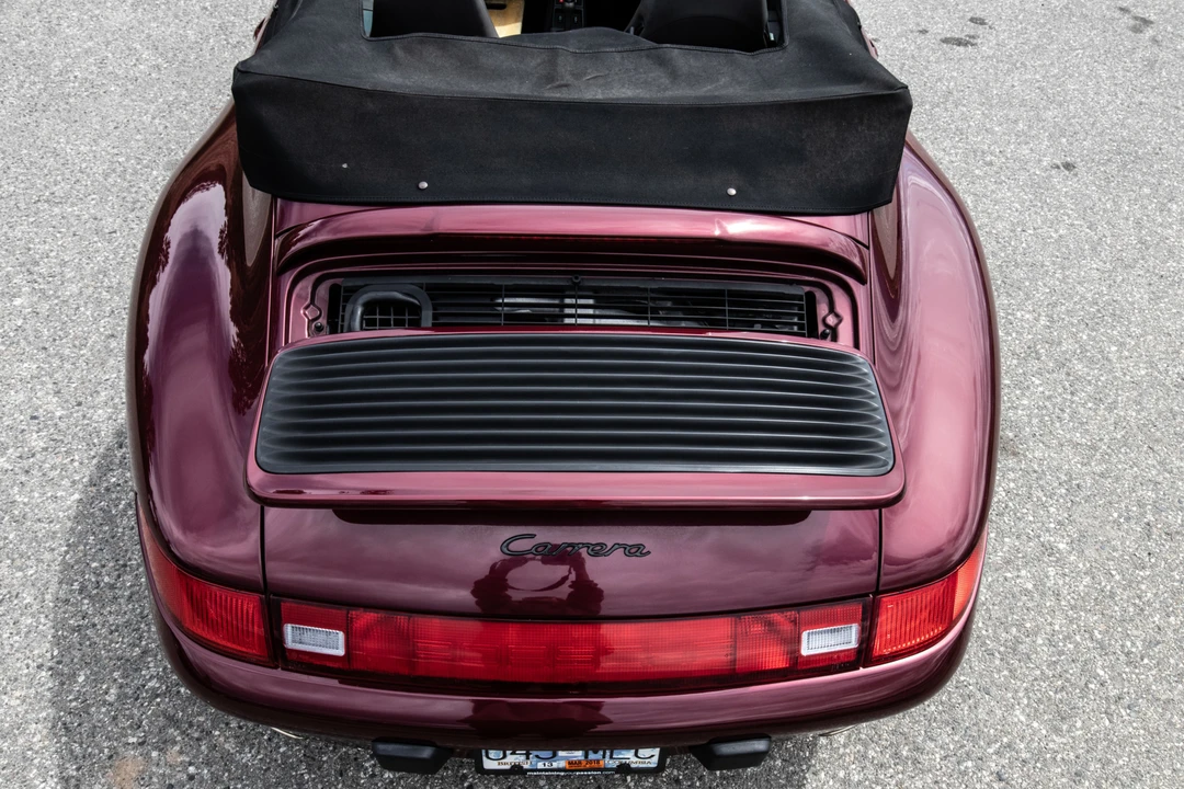 1996 Porsche 993 Carrera - Image 17 of 31