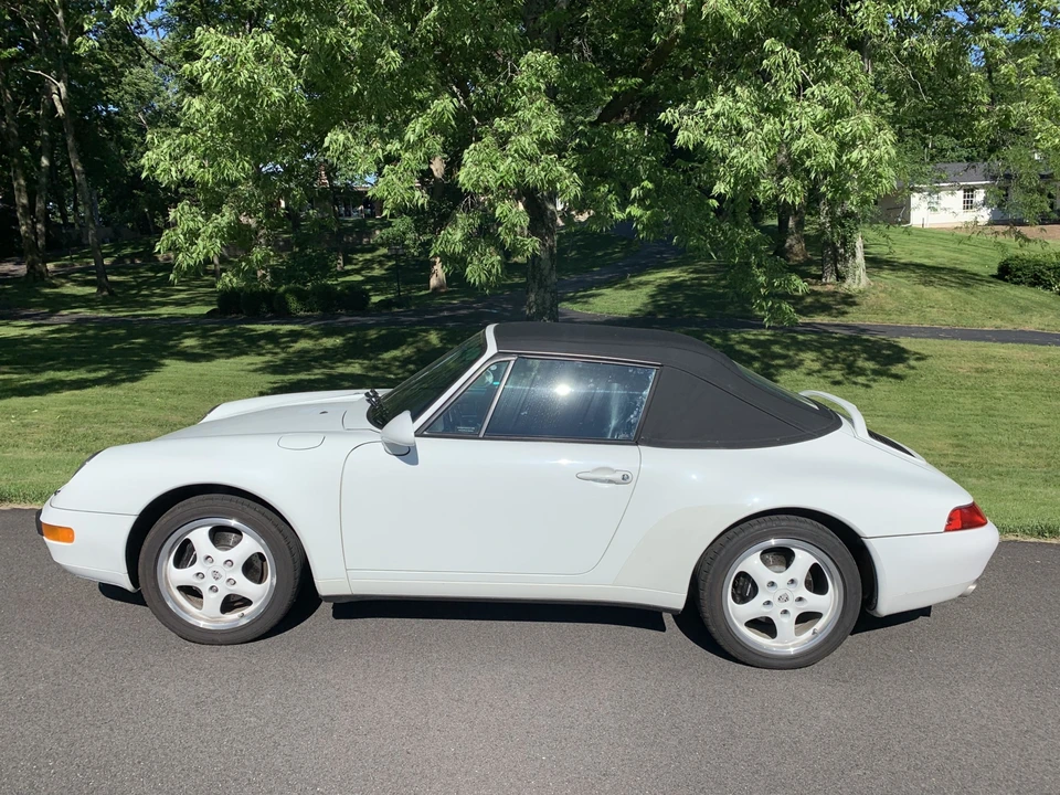1996 Porsche 993 Carrera - Image 9 of 31