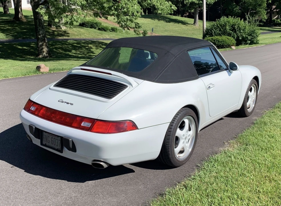 1996 Porsche 993 Carrera - Image 15 of 31