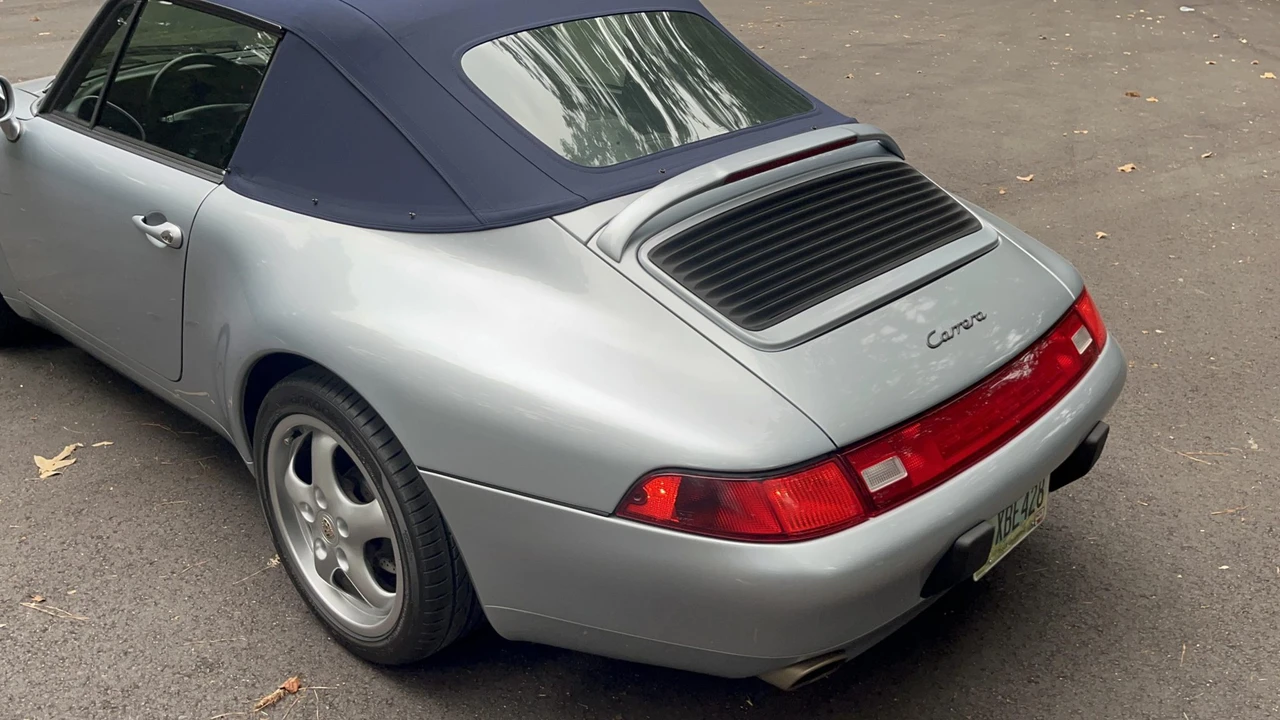1996 Porsche 993 Carrera - Image 28 of 31