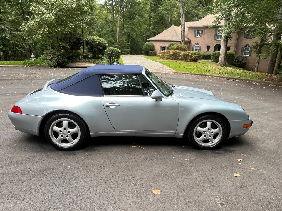 1996 Porsche 993 Carrera - Image 11 of 31