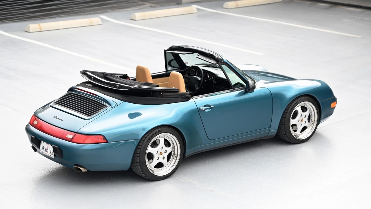 1996 Porsche 993 Carrera - Image 9 of 31