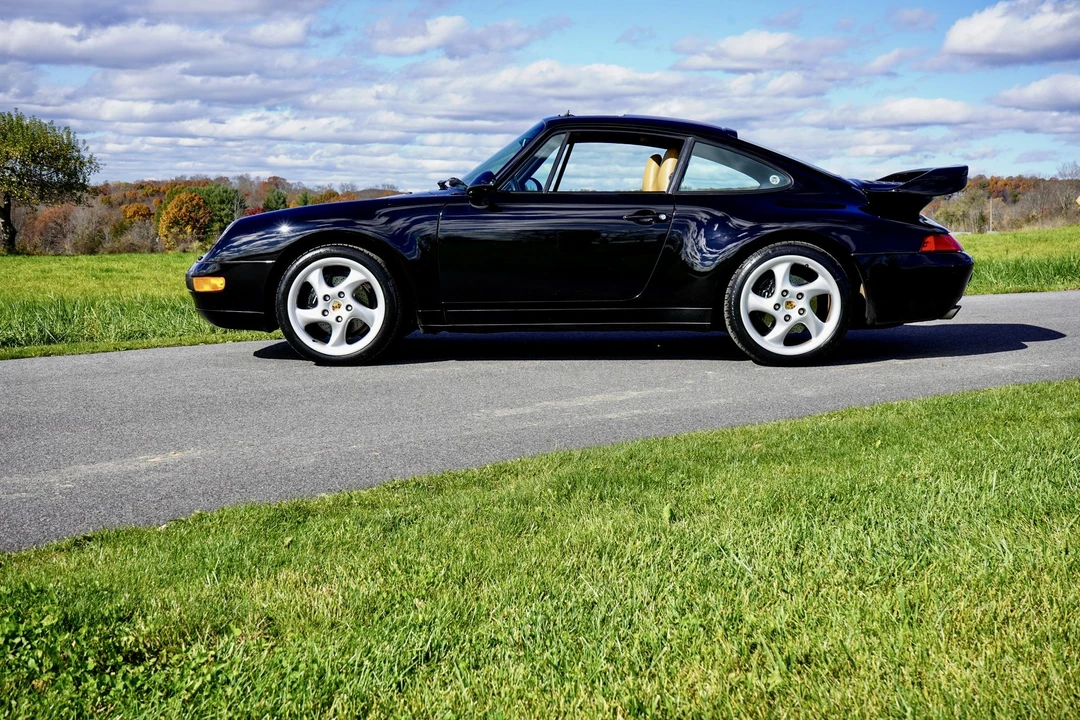 1996 Porsche 993 Carrera - Image 12 of 31