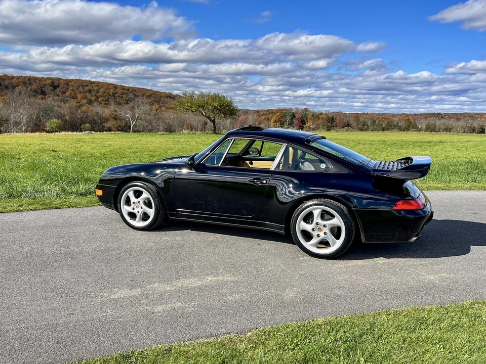 1996 Porsche 993 Carrera - Image 17 of 31