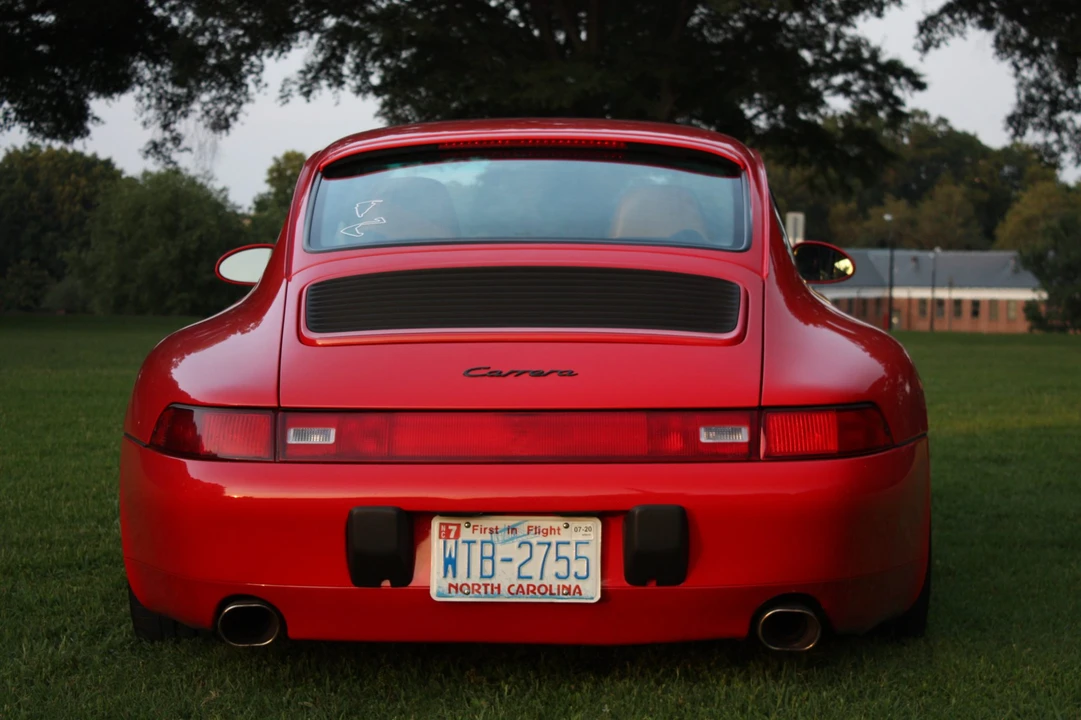 1996 Porsche 993 Carrera - Image 16 of 31