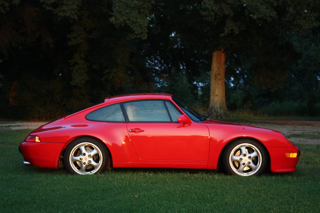 1996 Porsche 993 Carrera - Image 12 of 31