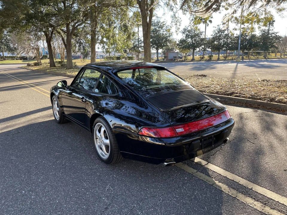 1996 Porsche 993 Carrera - Image 4 of 31