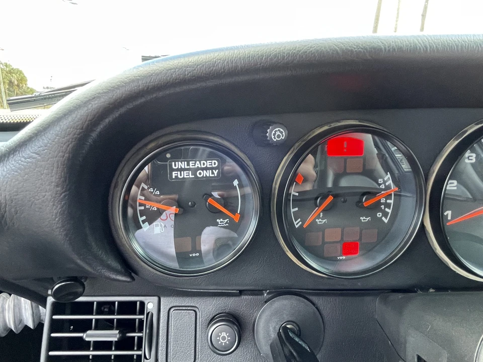 1996 Porsche 993 Carrera - Image 25 of 31