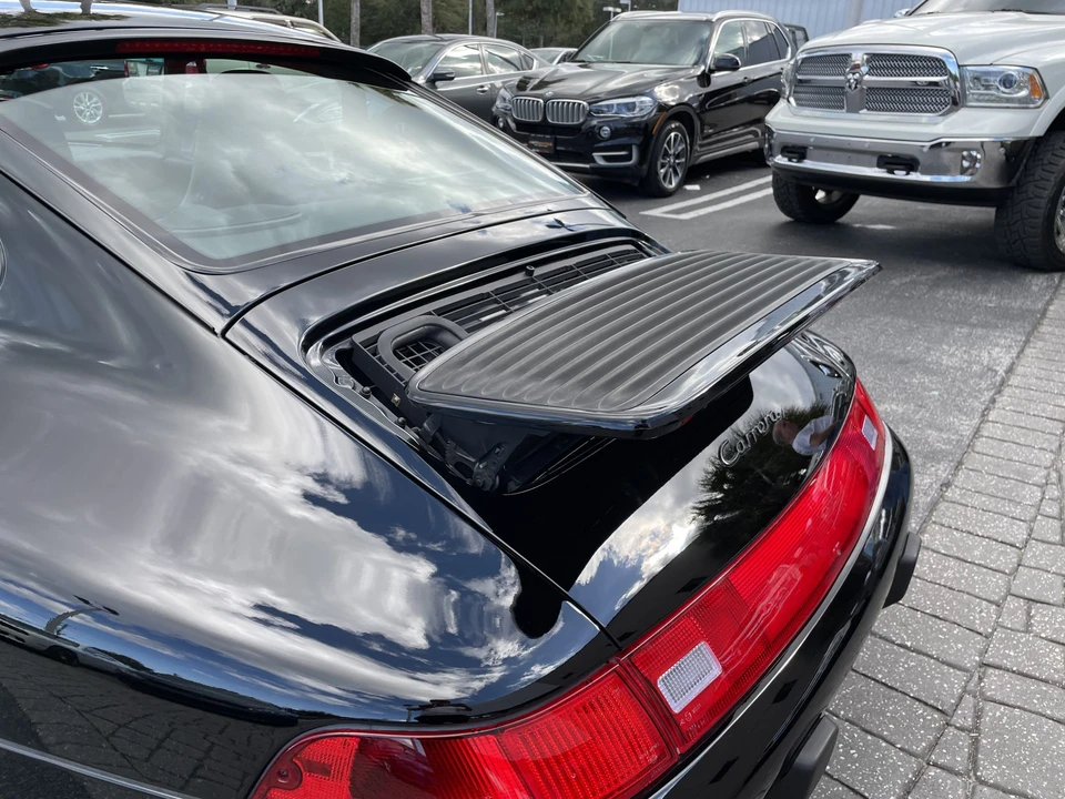 1996 Porsche 993 Carrera - Image 10 of 31