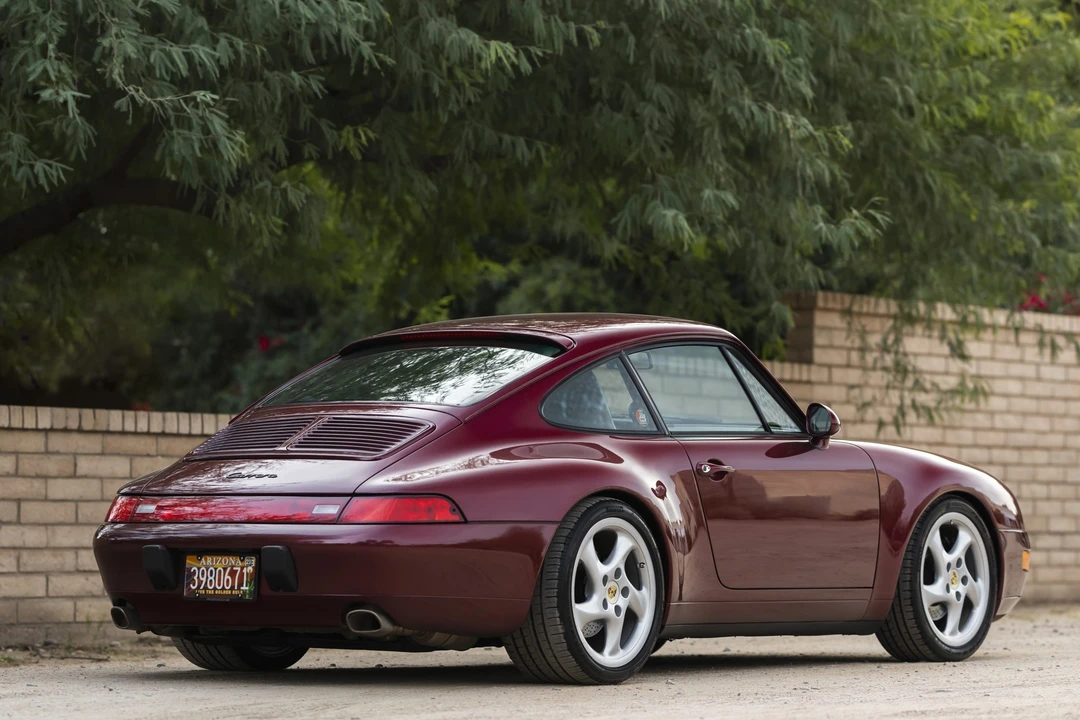 1996 Porsche 993 Carrera - Image 11 of 31
