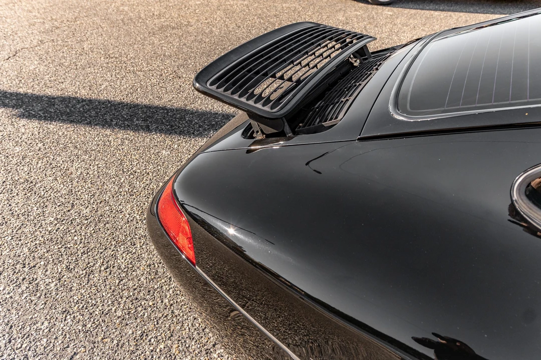 1996 Porsche 993 Carrera - Image 27 of 31