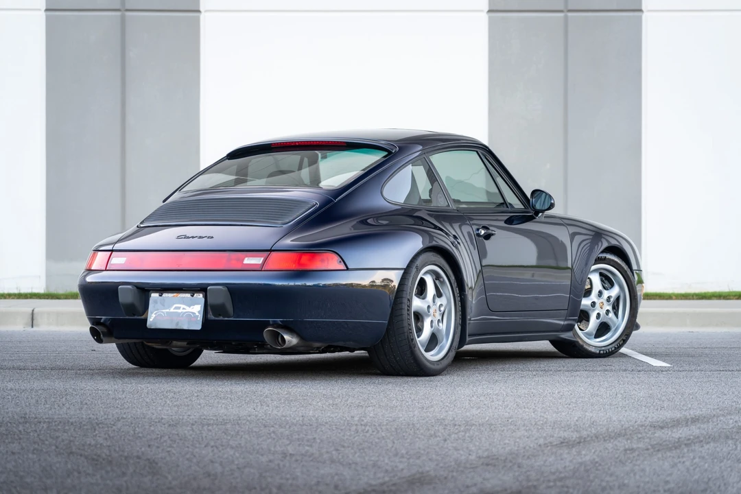 1996 Porsche 993 Carrera - Image 11 of 31