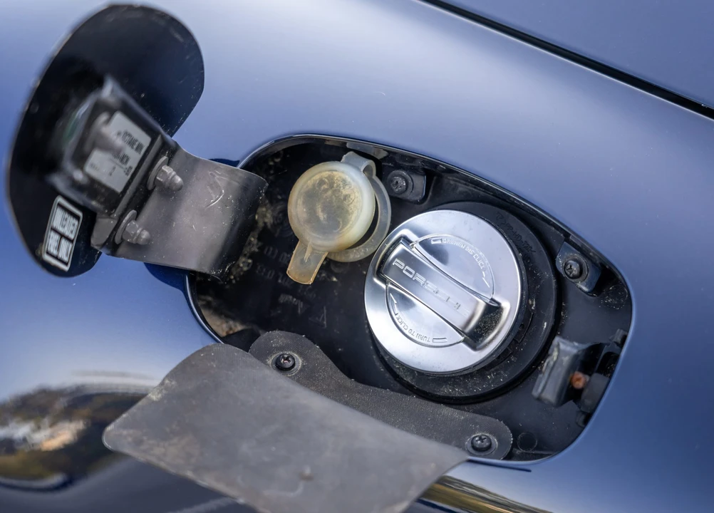 1996 Porsche 993 Carrera - Image 20 of 31