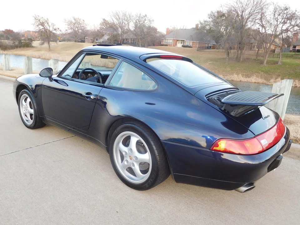 1996 Porsche 993 Carrera - Image 12 of 31