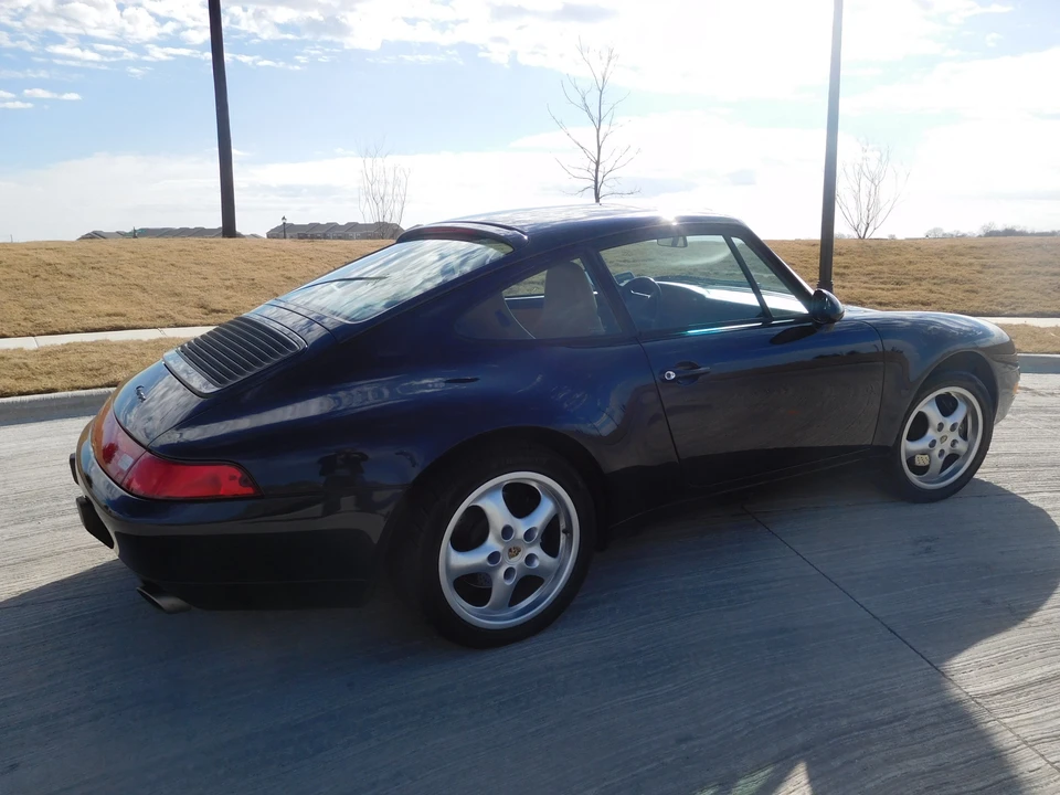 1996 Porsche 993 Carrera - Image 19 of 31