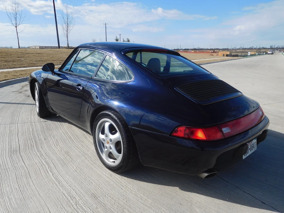 1996 Porsche 993 Carrera - Image 9 of 31