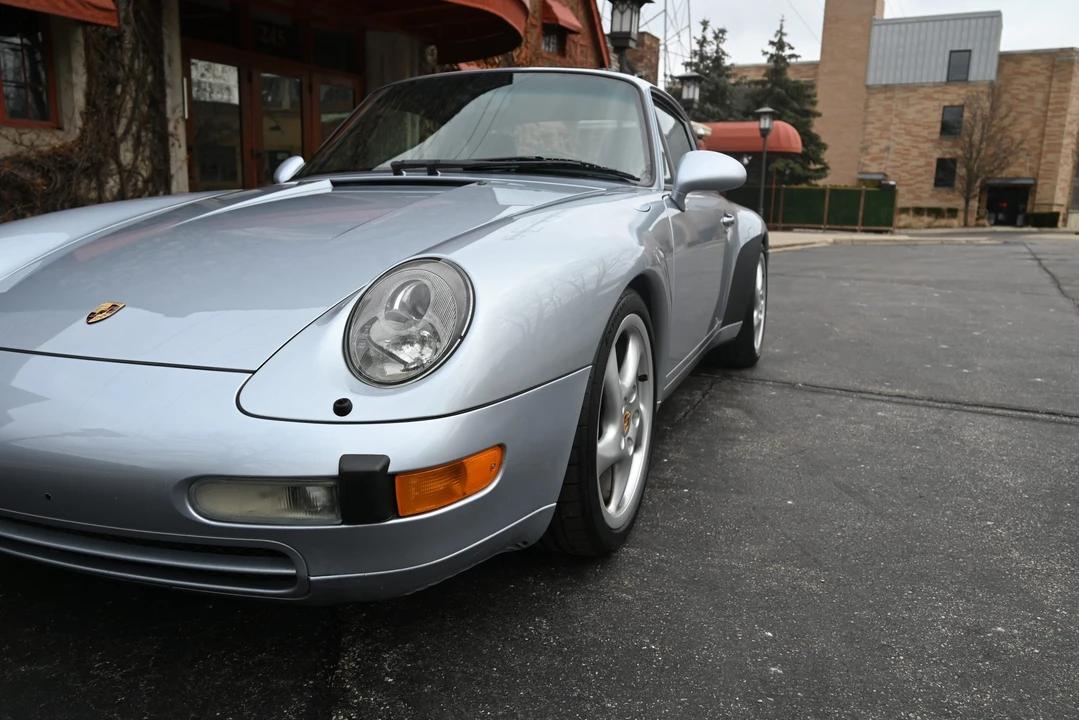 1996 Porsche 993 Carrera - Image 11 of 31