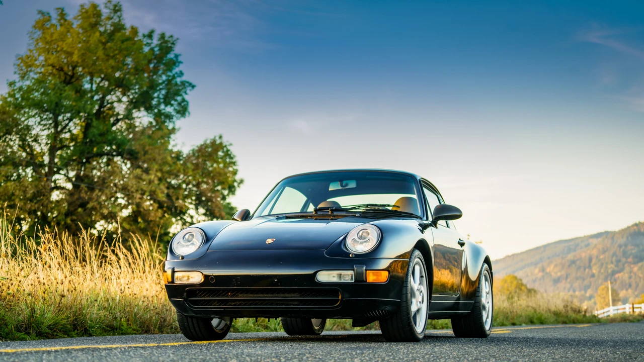 1996 Porsche 993 Carrera - Image 11 of 31