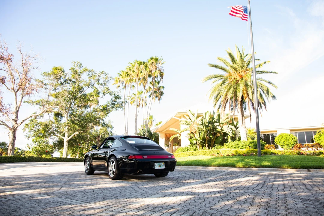 1996 Porsche 993 Carrera - Image 5 of 31
