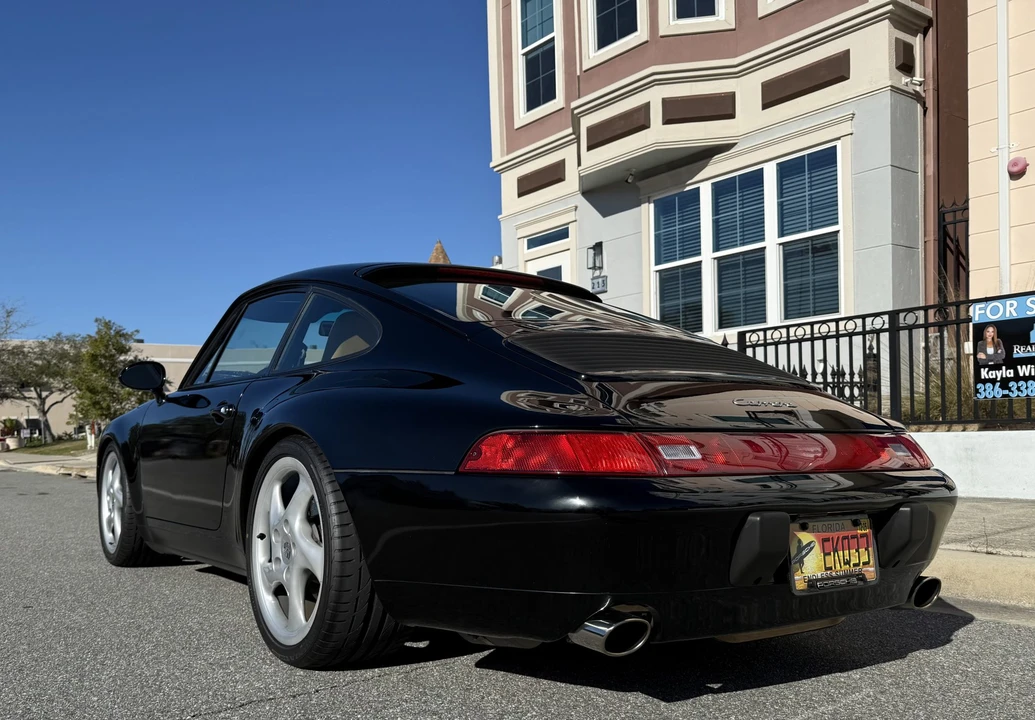 1996 Porsche 993 Carrera - Image 11 of 31