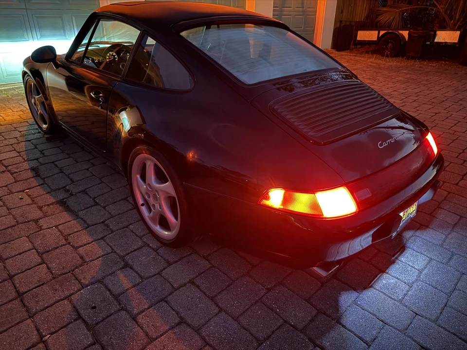 1996 Porsche 993 Carrera - Image 24 of 31